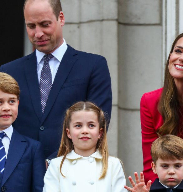 &#x3A4;&#x3B9; &#x3C3;&#x3C7;&#x3BF;&#x3BB;&#x3AF;&#x3B1;&#x3B6;&#x3B1;&#x3BD; &#x3BC;&#x3B5;&#x3C4;&#x3B1;&#x3BE;&#x3CD; &#x3C4;&#x3BF;&#x3C5;&#x3C2; &#x3C4;&#x3B1; &#x3BC;&#x3AD;&#x3BB;&#x3B7; &#x3C4;&#x3B7;&#x3C2; &#x3B2;&#x3B1;&#x3C3;&#x3B9;&#x3BB;&#x3B9;&#x3BA;&#x3AE;&#x3C2; &#x3BF;&#x3B9;&#x3BA;&#x3BF;&#x3B3;&#x3AD;&#x3BD;&#x3B5;&#x3B9;&#x3B1;&#x3C2; &#x3BA;&#x3B1;&#x3C4;&#x3AC; &#x3C4;&#x3B7; &#x3B4;&#x3B9;&#x3AC;&#x3C1;&#x3BA;&#x3B5;&#x3B9;&#x3B1; &#x3C4;&#x3BF;&#x3C5; &#x3A0;&#x3BB;&#x3B1;&#x3C4;&#x3B9;&#x3BD;&#x3AD;&#x3BD;&#x3B9;&#x3BF;&#x3C5; &#x399;&#x3C9;&#x3B2;&#x3B7;&#x3BB;&#x3B1;&#x3AF;&#x3BF;&#x3C5;; &#x395;&#x3B9;&#x3B4;&#x3B9;&#x3BA;&#x3BF;&#x3AF; &#x3C0;&#x3BF;&#x3C5; &#x3B4;&#x3B9;&#x3B1;&#x3B2;&#x3AC;&#x3B6;&#x3BF;&#x3C5;&#x3BD; &#x3C4;&#x3B1; &#x3C7;&#x3B5;&#x3AF;&#x3BB;&#x3B7; &#x3B1;&#x3C0;&#x3BF;&#x3BA;&#x3B1;&#x3BB;&#x3CD;&#x3C0;&#x3C4;&#x3BF;&#x3C5;&#x3BD;