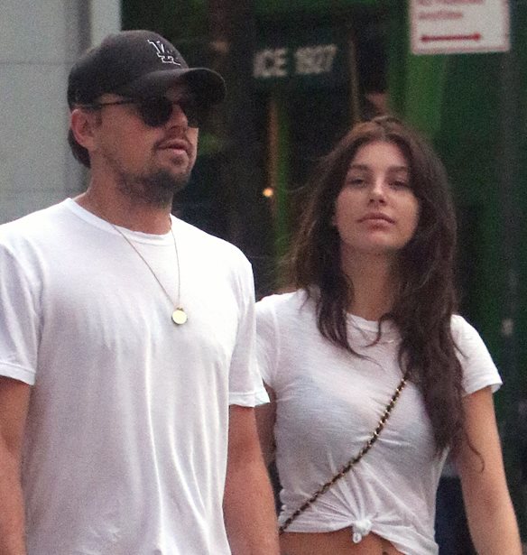 Leonardo DiCaprio | &#x3A7;&#x3CE;&#x3C1;&#x3B9;&#x3C3;&#x3B5; &#x3BC;&#x3B5; &#x3C4;&#x3B7;&#x3BD; Camila Morrone &#x3BC;&#x3B5;&#x3C4;&#x3AC; &#x3B1;&#x3C0;&#x3CC; 4 &#x3C7;&#x3C1;&#x3CC;&#x3BD;&#x3B9;&#x3B1; &#x3C3;&#x3C7;&#x3AD;&#x3C3;&#x3B7;&#x3C2;