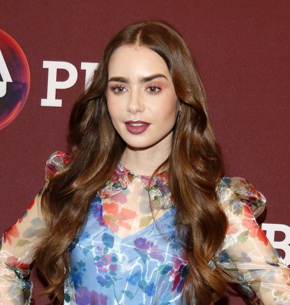 Lily Collins | &#x39C;&#x3BF;&#x3B9;&#x3C1;&#x3AC;&#x3C3;&#x3C4;&#x3B7;&#x3BA;&#x3B5; &#x3B1;&#x3B4;&#x3B7;&#x3BC;&#x3BF;&#x3C3;&#x3AF;&#x3B5;&#x3C5;&#x3C4;&#x3B5;&#x3C2; &#x3C6;&#x3C9;&#x3C4;&#x3BF;&#x3B3;&#x3C1;&#x3B1;&#x3C6;&#x3AF;&#x3B5;&#x3C2; &#x3C4;&#x3B7;&#x3C2; &#x3B1;&#x3C0;&#x3CC; &#x3C4;&#x3BF; &#x3C4;&#x3B1;&#x3BE;&#x3AF;&#x3B4;&#x3B9; &#x3C4;&#x3BF;&#x3C5; &#x3BC;&#x3AD;&#x3BB;&#x3B9;&#x3C4;&#x3BF;&#x3C2; &#x3BC;&#x3B5; &#x3C4;&#x3BF;&#x3BD; Charlie McDowell