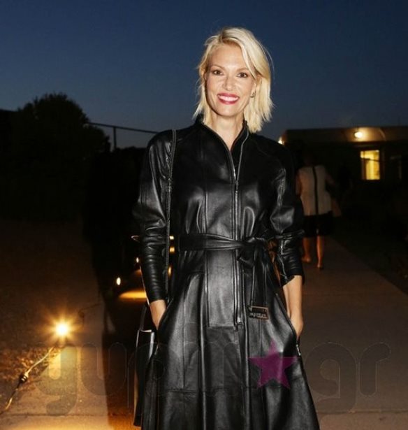 &#x38C;&#x3BB;&#x3B5;&#x3C2; &#x3BF;&#x3B9; &#x3C6;&#x3C9;&#x3C4;&#x3BF;&#x3B3;&#x3C1;&#x3B1;&#x3C6;&#x3AF;&#x3B5;&#x3C2; &#x3B1;&#x3C0;&#x3CC; &#x3C4;&#x3BF; front row &#x3C3;&#x3C4;&#x3BF; show &#x3C4;&#x3B7;&#x3C2; Mary Katrantzou