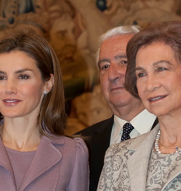 &#x397; &#x3B2;&#x3B1;&#x3C3;&#x3AF;&#x3BB;&#x3B9;&#x3C3;&#x3C3;&#x3B1; Letizia &#x3BC;&#x3B5; Valentino &#x3C6;&#x3CC;&#x3C1;&#x3B5;&#x3BC;&#x3B1; &#x3C0;&#x3BF;&#x3C5; &#x3B5;&#x3AF;&#x3C7;&#x3B5; &#x3C6;&#x3BF;&#x3C1;&#x3AD;&#x3C3;&#x3B5;&#x3B9; &#x3C0;&#x3C1;&#x3B9;&#x3BD; &#x3B1;&#x3C0;&#x3CC; 45 &#x3C7;&#x3C1;&#x3CC;&#x3BD;&#x3B9;&#x3B1; &#x3B7; &#x3C0;&#x3B5;&#x3B8;&#x3B5;&#x3C1;&#x3AC; &#x3C4;&#x3B7;&#x3C2;, &#x3A3;&#x3BF;&#x3C6;&#x3AF;&#x3B1; &#x3C4;&#x3B7;&#x3C2; &#x399;&#x3C3;&#x3C0;&#x3B1;&#x3BD;&#x3AF;&#x3B1;&#x3C2;
