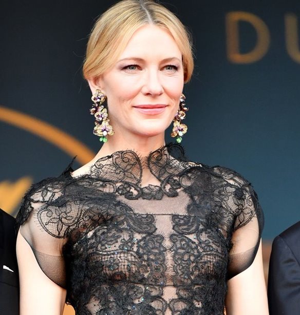 Cate Blanchett: &#x3A0;&#x3BF;&#x3CD; &#x3AD;&#x3C7;&#x3BF;&#x3C5;&#x3BC;&#x3B5; &#x3BE;&#x3B1;&#x3BD;&#x3B1;&#x3B4;&#x3B5;&#x3AF; &#x3C4;&#x3BF; &#x3B5;&#x3BD;&#x3C4;&#x3C5;&#x3C0;&#x3C9;&#x3C3;&#x3B9;&#x3B1;&#x3BA;&#x3CC; &#x3C6;&#x3CC;&#x3C1;&#x3B5;&#x3BC;&#x3B1; &#x3C0;&#x3BF;&#x3C5; &#x3C6;&#x3CC;&#x3C1;&#x3B5;&#x3C3;&#x3B5; &#x3C3;&#x3C4;&#x3B9;&#x3C2; &#x39A;&#x3AC;&#x3BD;&#x3BD;&#x3B5;&#x3C2;;