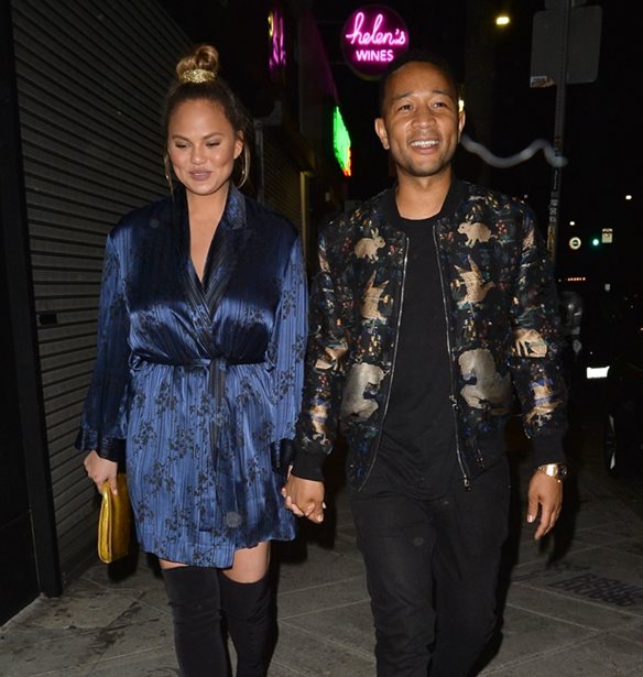 Chrissy Teigen-John Legend: &#x3A0;&#x3BF;&#x3CD; &#x3C4;&#x3BF;&#x3C5;&#x3C2; &#x3B5;&#x3BD;&#x3C4;&#x3CC;&#x3C0;&#x3B9;&#x3C3;&#x3B5; &#x3BF; &#x3C6;&#x3C9;&#x3C4;&#x3BF;&#x3B3;&#x3C1;&#x3B1;&#x3C6;&#x3B9;&#x3BA;&#x3CC;&#x3C2; &#x3C6;&#x3B1;&#x3BA;&#x3CC;&#x3C2;;