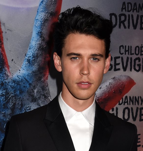 Austin Butler | &#x38C;&#x3BB;&#x3B1; &#x3CC;&#x3C3;&#x3B1; &#x3B3;&#x3BD;&#x3C9;&#x3C1;&#x3AF;&#x3B6;&#x3BF;&#x3C5;&#x3BC;&#x3B5; &#x3B3;&#x3B9;&#x3B1; &#x3C4;&#x3BF;&#x3BD; &#x3BA;&#x3B9;&#x3BD;&#x3B7;&#x3BC;&#x3B1;&#x3C4;&#x3BF;&#x3B3;&#x3C1;&#x3B1;&#x3C6;&#x3B9;&#x3BA;&#x3CC; &quot;Elvis Presley&quot; &#x3C4;&#x3BF;&#x3C5; Baz Luhrmann