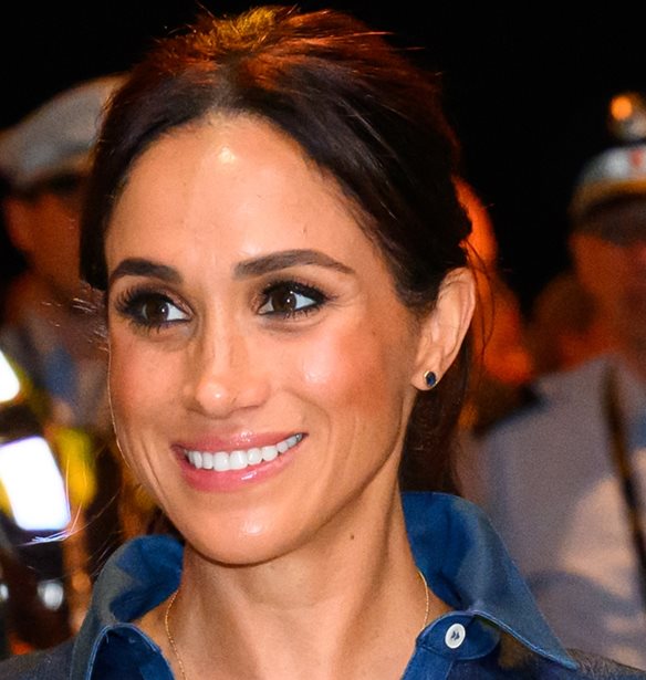 Meghan Markle | &#x3A6;&#x3CC;&#x3C1;&#x3B5;&#x3C3;&#x3B5; &#x3C4;&#x3BF; &#x3C0;&#x3B1;&#x3BB;&#x3C4;&#x3CC; &#x3C0;&#x3BF;&#x3C5; &#x3B4;&#x3B5;&#x3BD; &#x3C0;&#x3C1;&#x3AD;&#x3C0;&#x3B5;&#x3B9; &#x3BD;&#x3B1; &#x3BB;&#x3B5;&#x3AF;&#x3C0;&#x3B5;&#x3B9; &#x3B1;&#x3C0;&#x3CC; &#x3BA;&#x3B1;&#x3BC;&#x3AF;&#x3B1; capsule &#x3B3;&#x3BA;&#x3B1;&#x3C1;&#x3BD;&#x3C4;&#x3B1;&#x3C1;&#x3CC;&#x3BC;&#x3C0;&#x3B1; - &#x3BA;&#x3B1;&#x3B9; &#x3B4;&#x3B5;&#x3BD; &#x3B5;&#x3AF;&#x3BD;&#x3B1;&#x3B9; &#x3BC;&#x3B1;&#x3CD;&#x3C1;&#x3BF;