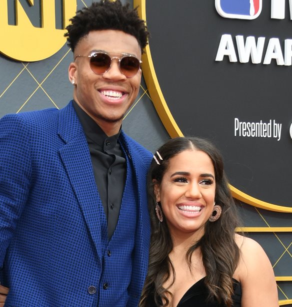 &#x393;&#x3B9;&#x3AC;&#x3BD;&#x3BD;&#x3B7;&#x3C2; &#x391;&#x3BD;&#x3C4;&#x3B5;&#x3C4;&#x3BF;&#x3BA;&#x3BF;&#x3CD;&#x3BD;&#x3BC;&#x3C0;&#x3BF; | &#x391;&#x3C0;&#x3BF;&#x3BA;&#x3AC;&#x3BB;&#x3C5;&#x3C8;&#x3B5; &#x3C0;&#x3BF;&#x3B9;&#x3BF;&#x3C2; &#x3B5;&#x3AF;&#x3BD;&#x3B1;&#x3B9; &#x3BF; &#x3B1;&#x3B3;&#x3B1;&#x3C0;&#x3B7;&#x3BC;&#x3AD;&#x3BD;&#x3BF;&#x3C2; &#x3C4;&#x3BF;&#x3C5; &#x3C4;&#x3C1;&#x3B1;&#x3B3;&#x3BF;&#x3C5;&#x3B4;&#x3B9;&#x3C3;&#x3C4;&#x3AE;&#x3C2;