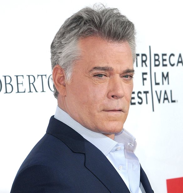 Ray Liotta | &#x3A4;&#x3B1; &#x3BC;&#x3B7;&#x3BD;&#x3CD;&#x3BC;&#x3B1;&#x3C4;&#x3B1; &#x3C4;&#x3BF;&#x3C5; Martin Scorsese, &#x3C4;&#x3BF;&#x3C5; Robert De Niro &#x3BA;&#x3B1;&#x3B9; &#x3C4;&#x3C9;&#x3BD; &#x3C3;&#x3C5;&#x3BC;&#x3C0;&#x3C1;&#x3C9;&#x3C4;&#x3B1;&#x3B3;&#x3C9;&#x3BD;&#x3B9;&#x3C3;&#x3C4;&#x3CE;&#x3BD; &#x3C4;&#x3BF;&#x3C5; &#x3B3;&#x3B9;&#x3B1; &#x3C4;&#x3BF;&#x3BD; &#x3B8;&#x3AC;&#x3BD;&#x3B1;&#x3C4;&#x3CC; &#x3C4;&#x3BF;&#x3C5;