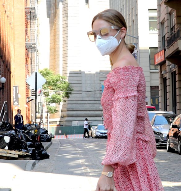 10 κομμάτια στο χρώμα που λατρεύει η μόδα της άνοιξης