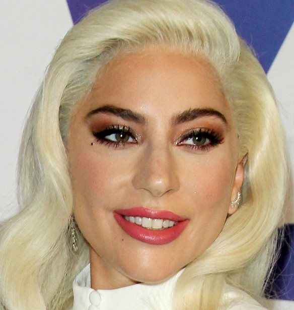 Lady Gaga | &#x391;&#x3BD;&#x3B1;&#x3BA;&#x3BF;&#x3AF;&#x3BD;&#x3C9;&#x3C3;&#x3B5; &#x3C4;&#x3B7;&#x3BD; &#x3B5;&#x3C0;&#x3B1;&#x3BD;&#x3B1;&#x3BA;&#x3C5;&#x3BA;&#x3BB;&#x3BF;&#x3C6;&#x3BF;&#x3C1;&#x3AF;&#x3B1; &#x3C4;&#x3BF;&#x3C5; &quot;Born This Way&quot; &#x3C3;&#x3B5; &#x3BC;&#x3AF;&#x3B1; &#x3BE;&#x3B5;&#x3C7;&#x3C9;&#x3C1;&#x3B9;&#x3C3;&#x3C4;&#x3AE; &#x3B5;&#x3C0;&#x3B5;&#x3C4;&#x3B5;&#x3B9;&#x3B1;&#x3BA;&#x3AE; &#x3AD;&#x3BA;&#x3B4;&#x3BF;&#x3C3;&#x3B7;