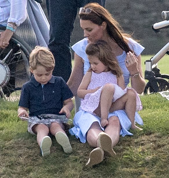 &#x3A0;&#x3C1;&#x3AF;&#x3B3;&#x3BA;&#x3B9;&#x3C0;&#x3B1;&#x3C2; George-&#x3A0;&#x3C1;&#x3B9;&#x3B3;&#x3BA;&#x3AF;&#x3C0;&#x3B9;&#x3C3;&#x3C3;&#x3B1; Charlotte: &#x388;&#x3BA;&#x3BB;&#x3B5;&#x3C8;&#x3B1;&#x3BD; &#x3C4;&#x3B9;&#x3C2; &#x3B5;&#x3BD;&#x3C4;&#x3C5;&#x3C0;&#x3CE;&#x3C3;&#x3B5;&#x3B9;&#x3C2; &#x3C3;&#x3B5; &#x3C0;&#x3C1;&#x3CC;&#x3C3;&#x3C6;&#x3B1;&#x3C4;&#x3B7; &#x3B5;&#x3BC;&#x3C6;&#x3AC;&#x3BD;&#x3B9;&#x3C3;&#x3AE; &#x3C4;&#x3BF;&#x3C5;&#x3C2;