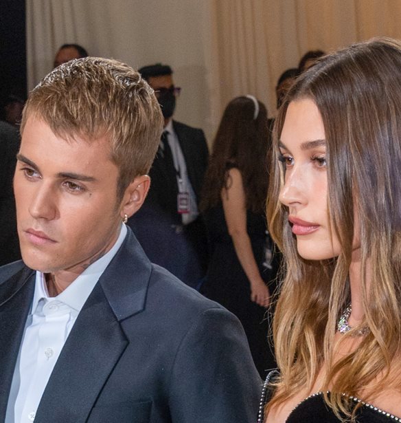 Hailey Bieber | &#x38C;&#x3C3;&#x3B1; &#x3B1;&#x3C0;&#x3BF;&#x3BA;&#x3AC;&#x3BB;&#x3C5;&#x3C8;&#x3B5; &#x3B3;&#x3B9;&#x3B1; &#x3C4;&#x3B9;&#x3C2; &#x3B4;&#x3C5;&#x3C3;&#x3BA;&#x3BF;&#x3BB;&#x3AF;&#x3B5;&#x3C2; &#x3C3;&#x3C4;&#x3BF;&#x3BD; &#x3B3;&#x3AC;&#x3BC;&#x3BF; &#x3C4;&#x3B7;&#x3C2; &#x3BC;&#x3B5; &#x3C4;&#x3BF;&#x3BD; Justin Bieber &#x3BA;&#x3B1;&#x3B9; &#x3C4;&#x3B7;&#x3BD; &#x3C0;&#x3B9;&#x3B8;&#x3B1;&#x3BD;&#x3CC;&#x3C4;&#x3B7;&#x3C4;&#x3B1; &#x3B5;&#x3BD;&#x3CC;&#x3C2; &#x3C0;&#x3B1;&#x3B9;&#x3B4;&#x3B9;&#x3BF;&#x3CD;