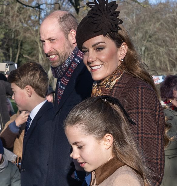 Kate Middleton - πρίγκιπας William | Η chic οικογενειακή εμφάνιση στη χριστουγεννιάτικη λειτουργία