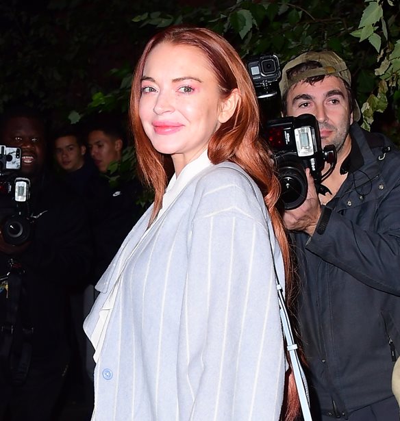 Lindsay Lohan | &#x397; &#x3C0;&#x3C1;&#x3CE;&#x3C4;&#x3B7; &#x3C6;&#x3C9;&#x3C4;&#x3BF;&#x3B3;&#x3C1;&#x3B1;&#x3C6;&#x3AF;&#x3B1; &#x3BC;&#x3B5; &#x3C6;&#x3BF;&#x3C5;&#x3C3;&#x3BA;&#x3C9;&#x3BC;&#x3AD;&#x3BD;&#x3B7; &#x3BA;&#x3BF;&#x3B9;&#x3BB;&#x3AF;&#x3C4;&#x3C3;&#x3B1; &#x3BC;&#x3B5;&#x3C4;&#x3AC; &#x3C4;&#x3B7;&#x3BD; &#x3B1;&#x3BD;&#x3B1;&#x3BA;&#x3BF;&#x3AF;&#x3BD;&#x3C9;&#x3C3;&#x3B7; &#x3C4;&#x3B7;&#x3C2; &#x3B5;&#x3B3;&#x3BA;&#x3C5;&#x3BC;&#x3BF;&#x3C3;&#x3CD;&#x3BD;&#x3B7;&#x3C2;