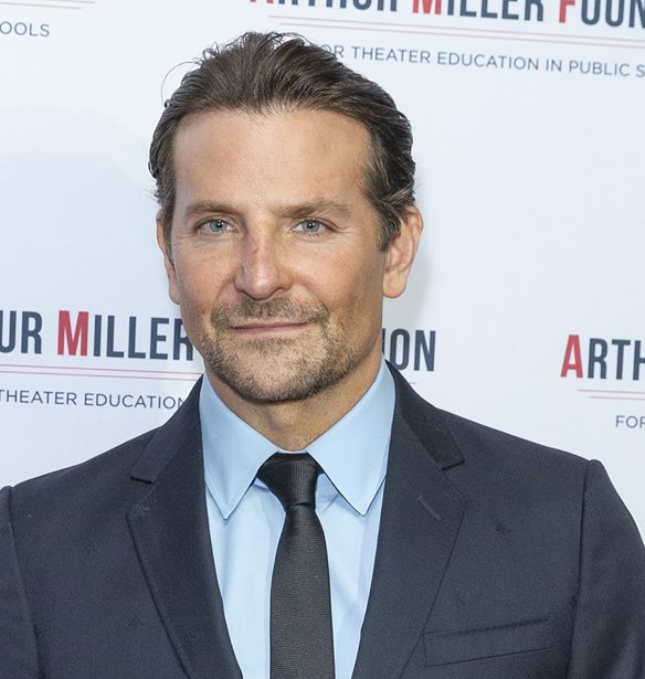 &#x38C;&#x3C3;&#x3BA;&#x3B1;&#x3C1; | &#x39F;&#x3B9; &#x3B7;&#x3B8;&#x3BF;&#x3C0;&#x3BF;&#x3B9;&#x3BF;&#x3AF; &#x3BC;&#x3B5; &#x3C4;&#x3B9;&#x3C2; &#x3C0;&#x3B5;&#x3C1;&#x3B9;&#x3C3;&#x3C3;&#x3CC;&#x3C4;&#x3B5;&#x3C1;&#x3B5;&#x3C2; &#x3C5;&#x3C0;&#x3BF;&#x3C8;&#x3B7;&#x3C6;&#x3B9;&#x3CC;&#x3C4;&#x3B7;&#x3C4;&#x3B5;&#x3C2; &#x3BA;&#x3B1;&#x3B9; &#x3BF;&#x3CD;&#x3C4;&#x3B5; &#x3AD;&#x3BD;&#x3B1; &#x3B2;&#x3C1;&#x3B1;&#x3B2;&#x3B5;&#x3AF;&#x3BF;