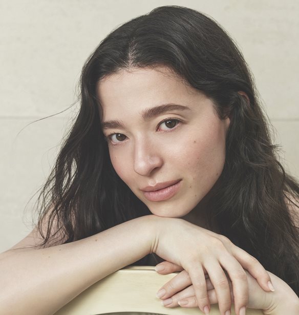 &#x397; Mikey Madison &#x3B5;&#x3AF;&#x3BD;&#x3B1;&#x3B9; &#x3B7; &#x3BD;&#x3AD;&#x3B1; brand ambassador &#x3C4;&#x3BF;&#x3C5; &#x3BF;&#x3AF;&#x3BA;&#x3BF;&#x3C5; Dior