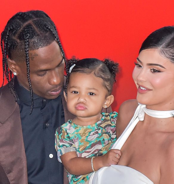 &#x39D;&#x3B5;&#x3BA;&#x3C1;&#x3BF;&#x3AF; &#x3BA;&#x3B1;&#x3B9; &#x3C4;&#x3C1;&#x3B1;&#x3C5;&#x3BC;&#x3B1;&#x3C4;&#x3AF;&#x3B5;&#x3C2; &#x3C3;&#x3B5; &#x3C6;&#x3B5;&#x3C3;&#x3C4;&#x3B9;&#x3B2;&#x3AC;&#x3BB; &#x3C4;&#x3BF;&#x3C5; Travis Scott &#x3C3;&#x3C4;&#x3BF; &#x3A7;&#x3B9;&#x3BF;&#x3CD;&#x3C3;&#x3C4;&#x3BF;&#x3BD;