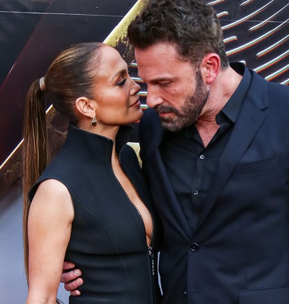 Jennifer Lopez | &#x39F; &#x3C4;&#x3C1;&#x3C5;&#x3C6;&#x3B5;&#x3C1;&#x3CC;&#x3C2; &#x3C4;&#x3C1;&#x3CC;&#x3C0;&#x3BF;&#x3C2; &#x3C0;&#x3BF;&#x3C5; &#x3B5;&#x3C0;&#x3AD;&#x3BB;&#x3B5;&#x3BE;&#x3B5; &#x3BD;&#x3B1; &#x3B5;&#x3C5;&#x3C7;&#x3B7;&#x3B8;&#x3B5;&#x3AF; &#x3C3;&#x3C4;&#x3BF;&#x3BD; Ben Affleck