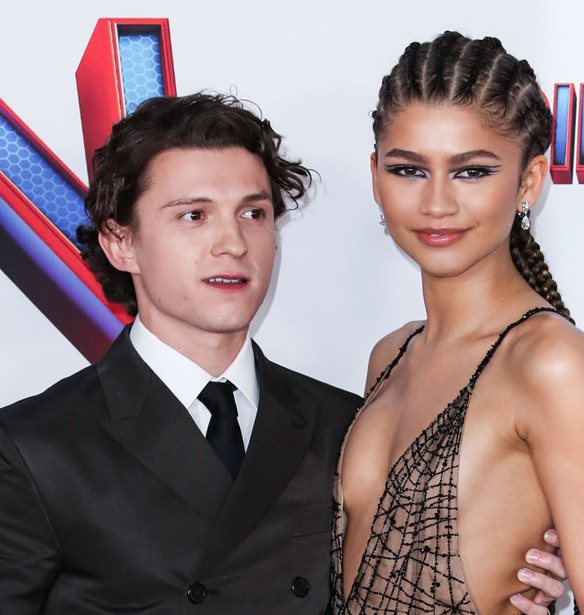 Zendaya - Tom Holland | &#x388;&#x3C4;&#x3BF;&#x3B9;&#x3BC;&#x3BF;&#x3B9; &#x3B3;&#x3B9;&#x3B1; &#x3C4;&#x3BF; &#x3B5;&#x3C0;&#x3CC;&#x3BC;&#x3B5;&#x3BD;&#x3BF; &#x3B2;&#x3AE;&#x3BC;&#x3B1; &#x3C3;&#x3C4;&#x3B7; &#x3C3;&#x3C7;&#x3AD;&#x3C3;&#x3B7; &#x3C4;&#x3BF;&#x3C5;&#x3C2;;