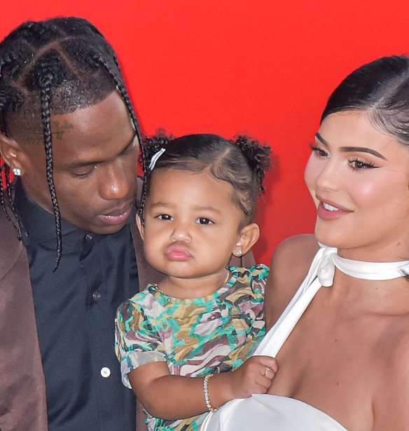 &#x397; Kylie Jenner &#x3AC;&#x3BB;&#x3BB;&#x3B1;&#x3BE;&#x3B5; &#x3C4;&#x3BF; &#x3CC;&#x3BD;&#x3BF;&#x3BC;&#x3B1; &#x3C4;&#x3BF;&#x3C5; &#x3B3;&#x3B9;&#x3BF;&#x3C5; &#x3C4;&#x3B7;&#x3C2;