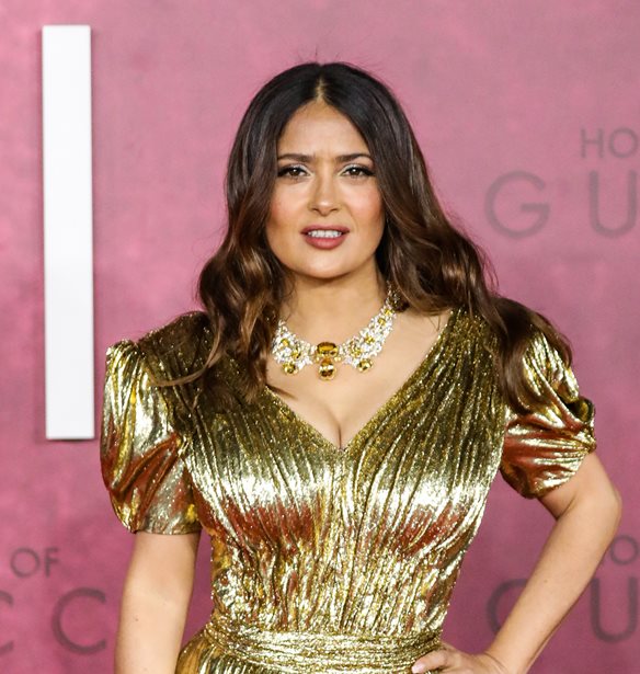 &#x397; Salma Hayek &#x3C0;&#x3BF;&#x3B6;&#x3AC;&#x3C1;&#x3B5;&#x3B9; &#x3C3;&#x3C4;&#x3BF; Instagram &#x3C7;&#x3C9;&#x3C1;&#x3AF;&#x3C2; &#x3AF;&#x3C7;&#x3BD;&#x3BF;&#x3C2; &#x3BC;&#x3B1;&#x3BA;&#x3B9;&#x3B3;&#x3B9;&#x3AC;&#x3B6;