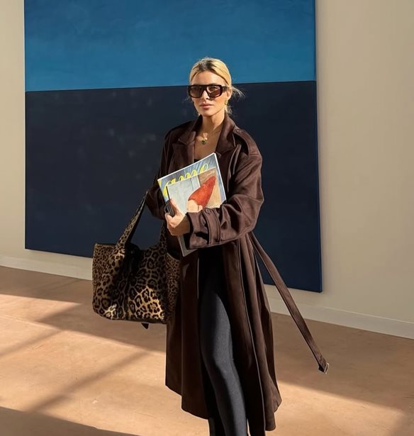 Η Κατερίνα Καινούργιου στο booth της Madame Figaro France στην Art Basel 2025