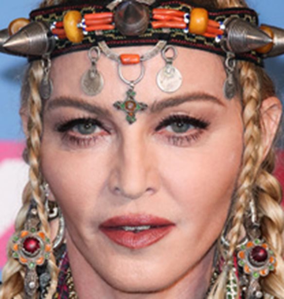&#x394;&#x3B7;&#x3BB;&#x3CE;&#x3BD;&#x3BF;&#x3C5;&#x3BC;&#x3B5; &#x3B1;&#x3BD;&#x3C5;&#x3C0;&#x3CC;&#x3BC;&#x3BF;&#x3BD;&#x3BF;&#x3B9;! H Madonna &#x3C3;&#x3C7;&#x3B5;&#x3B4;&#x3CC;&#x3BD; &#x3BF;&#x3BB;&#x3BF;&#x3BA;&#x3BB;&#x3AE;&#x3C1;&#x3C9;&#x3C3;&#x3B5; &#x3C4;&#x3BF; &#x3C3;&#x3B5;&#x3BD;&#x3AC;&#x3C1;&#x3B9;&#x3BF; &#x3B3;&#x3B9;&#x3B1; &#x3C4;&#x3B7;&#x3BD; &#x3B1;&#x3C5;&#x3C4;&#x3BF;&#x3B2;&#x3B9;&#x3BF;&#x3B3;&#x3C1;&#x3B1;&#x3C6;&#x3B9;&#x3BA;&#x3AE; &#x3C4;&#x3B7;&#x3C2; &#x3C4;&#x3B1;&#x3B9;&#x3BD;&#x3AF;&#x3B1;