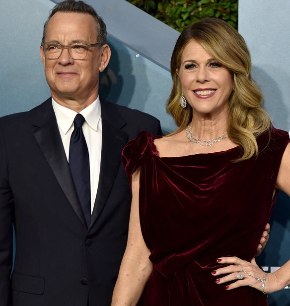 Tom Hanks - Rita Wilson | &#x393;&#x3B9;&#x3B1;&#x3C4;&#x3AF; &#x3B4;&#x3B5;&#x3BD; &#x3AD;&#x3C7;&#x3BF;&#x3C5;&#x3BD; &#x3BA;&#x3AC;&#x3BD;&#x3B5;&#x3B9; &#x3B1;&#x3BA;&#x3CC;&#x3BC;&#x3B1; &#x3B5;&#x3BC;&#x3B2;&#x3CC;&#x3BB;&#x3B9;&#x3BF; &#x3BA;&#x3B1;&#x3C4;&#x3AC; &#x3C4;&#x3BF;&#x3C5; covid;
