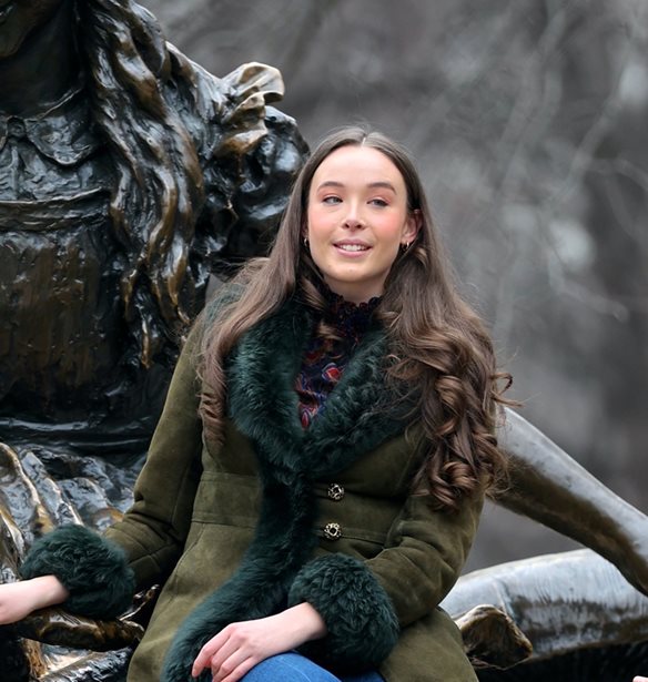 Ella Beatty | &#x397; &#x3BA;&#x3CC;&#x3C1;&#x3B7; &#x3C4;&#x3BF;&#x3C5; Warren Beatty &#x3BA;&#x3B1;&#x3B9; &#x3C4;&#x3B7;&#x3C2; Annette Bening &#x3B1;&#x3BA;&#x3BF;&#x3BB;&#x3BF;&#x3C5;&#x3B8;&#x3B5;&#x3AF; &#x3C4;&#x3B1; &#x3B2;&#x3AE;&#x3BC;&#x3B1;&#x3C4;&#x3B1; &#x3C4;&#x3C9;&#x3BD; &#x3B4;&#x3B9;&#x3AC;&#x3C3;&#x3B7;&#x3BC;&#x3C9;&#x3BD; &#x3B3;&#x3BF;&#x3BD;&#x3B9;&#x3CE;&#x3BD; &#x3C4;&#x3B7;&#x3C2;