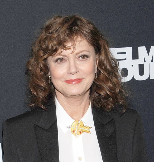 Susan Sarandon: &quot;&#x39C;&#x3B5; &#x3C7;&#x3C1;&#x3B7;&#x3C3;&#x3B9;&#x3BC;&#x3BF;&#x3C0;&#x3BF;&#x3B9;&#x3AE;&#x3C3;&#x3B1;&#x3BD; &#x3C9;&#x3C2; &#x3C0;&#x3B1;&#x3C1;&#x3AC;&#x3B4;&#x3B5;&#x3B9;&#x3B3;&#x3BC;&#x3B1; &#x3B3;&#x3B9;&#x3B1; &#x3C4;&#x3BF; &#x3C4;&#x3B9; &#x3B4;&#x3B5;&#x3BD; &#x3C0;&#x3C1;&#x3AD;&#x3C0;&#x3B5;&#x3B9; &#x3BD;&#x3B1; &#x3BA;&#x3AC;&#x3BD;&#x3B5;&#x3B9;&#x3C2;, &#x3B1;&#x3BD; &#x3B8;&#x3B5;&#x3C2; &#x3BD;&#x3B1; &#x3C3;&#x3C5;&#x3BD;&#x3B5;&#x3C7;&#x3AF;&#x3C3;&#x3B5;&#x3B9;&#x3C2; &#x3BD;&#x3B1; &#x3B4;&#x3BF;&#x3C5;&#x3BB;&#x3B5;&#x3CD;&#x3B5;&#x3B9;&#x3C2; &#x3C3;&#x3C4;&#x3BF; Hollywood&quot;
