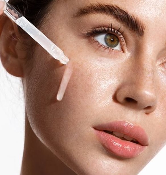 Ο καινοτόμος ορός που θα μεταμορφώσει την επιδερμίδα σου