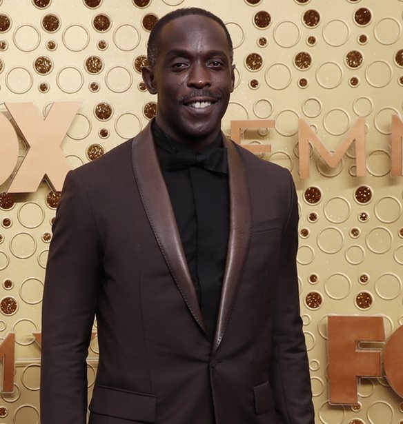 Michael K. Williams | &#x3A0;&#x3AD;&#x3B8;&#x3B1;&#x3BD;&#x3B5; &#x3BF; &#x3C0;&#x3C1;&#x3C9;&#x3C4;&#x3B1;&#x3B3;&#x3C9;&#x3BD;&#x3B9;&#x3C3;&#x3C4;&#x3AE;&#x3C2; &#x3C4;&#x3BF;&#x3C5; The Wire &#x3C3;&#x3B5; &#x3B7;&#x3BB;&#x3B9;&#x3BA;&#x3AF;&#x3B1; 54 &#x3B5;&#x3C4;&#x3CE;&#x3BD;