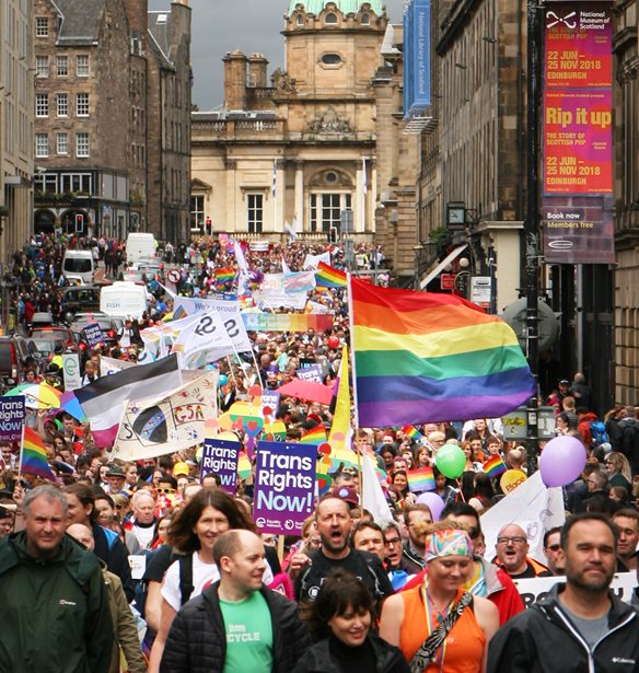 &#x397; &#x3A3;&#x3BA;&#x3C9;&#x3C4;&#x3AF;&#x3B1; &#x3B3;&#x3AF;&#x3BD;&#x3B5;&#x3C4;&#x3B1;&#x3B9; &#x3B7; &#x3C0;&#x3C1;&#x3CE;&#x3C4;&#x3B7; &#x3C7;&#x3CE;&#x3C1;&#x3B1; &#x3C3;&#x3C4;&#x3B7;&#x3BD; &#x3BF;&#x3C0;&#x3BF;&#x3AF;&#x3B1; &#x3B8;&#x3B1; &#x3B4;&#x3B9;&#x3B4;&#x3AC;&#x3C3;&#x3BA;&#x3B5;&#x3C4;&#x3B1;&#x3B9; &#x3B9;&#x3C3;&#x3C4;&#x3BF;&#x3C1;&#x3AF;&#x3B1; &#x3C4;&#x3BF;&#x3C5; LGBTQ &#x3BA;&#x3B9;&#x3BD;&#x3AE;&#x3BC;&#x3B1;&#x3C4;&#x3BF;&#x3C2;