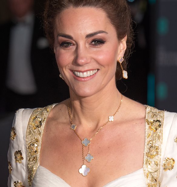 &#x3A4;&#x3BF; hack &#x3C4;&#x3B7;&#x3C2; Kate Middleton &#x3B3;&#x3B9;&#x3B1; &#x3BD;&#x3B1; &#x3BC;&#x3B7;&#x3BD; &#x3C6;&#x3B1;&#x3AF;&#x3BD;&#x3BF;&#x3BD;&#x3C4;&#x3B1;&#x3B9; &#x3BF;&#x3B9; &#x3C4;&#x3B9;&#x3C1;&#x3AC;&#x3BD;&#x3C4;&#x3B5;&#x3C2; &#x3C4;&#x3BF;&#x3C5; &#x3C3;&#x3BF;&#x3C5;&#x3C4;&#x3B9;&#x3AD;&#x3BD;