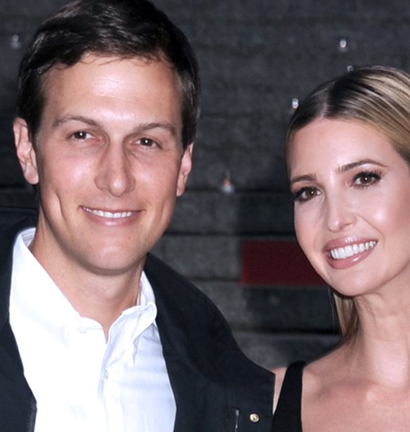 Jared Kushner | &#x397; &#x3BC;&#x3C5;&#x3C3;&#x3C4;&#x3B9;&#x3BA;&#x3AE; &#x3BC;&#x3AC;&#x3C7;&#x3B7; &#x3C4;&#x3BF;&#x3C5; &#x3C3;&#x3C5;&#x3B6;&#x3CD;&#x3B3;&#x3BF;&#x3C5; &#x3C4;&#x3B7;&#x3C2; Ivanka Trump &#x3BC;&#x3B5; &#x3C4;&#x3BF;&#x3BD; &#x3BA;&#x3B1;&#x3C1;&#x3BA;&#x3AF;&#x3BD;&#x3BF; &#x3B5;&#x3BD;&#x3CE; &#x3B5;&#x3C1;&#x3B3;&#x3B1;&#x3B6;&#x3CC;&#x3C4;&#x3B1;&#x3BD; &#x3C3;&#x3C4;&#x3BF;&#x3BD; &#x39B;&#x3B5;&#x3C5;&#x3BA;&#x3CC; &#x39F;&#x3AF;&#x3BA;&#x3BF;