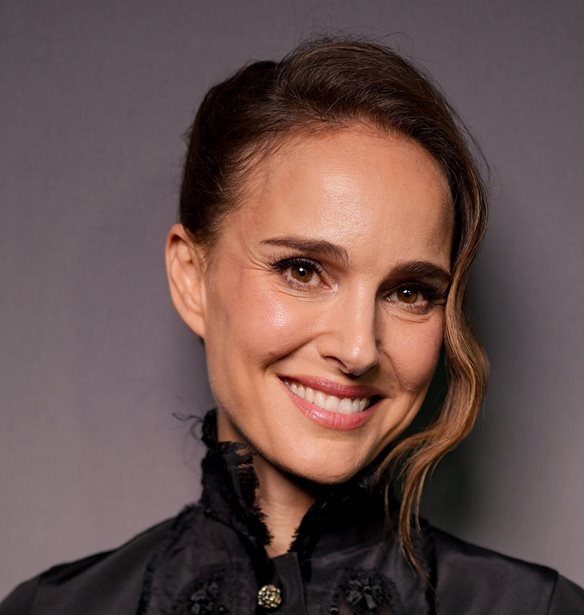 &#x39E;&#x3B1;&#x3BD;&#x3AC; &#x3B5;&#x3C1;&#x3C9;&#x3C4;&#x3B5;&#x3C5;&#x3BC;&#x3AD;&#x3BD;&#x3B7; &#x3B7; Natalie Portman | &#x3A0;&#x3BF;&#x3B9;&#x3BF;&#x3C2; &#x3B5;&#x3AF;&#x3BD;&#x3B1;&#x3B9; &#x3BF; &#x3BA;&#x3B1;&#x3BB;&#x3BB;&#x3B9;&#x3C4;&#x3AD;&#x3C7;&#x3BD;&#x3B7;&#x3C2; &#x3C0;&#x3BF;&#x3C5; &#x3C4;&#x3B7;&#x3C2; &quot;&#x3AD;&#x3BA;&#x3BB;&#x3B5;&#x3C8;&#x3B5;&quot; &#x3C4;&#x3B7;&#x3BD; &#x3BA;&#x3B1;&#x3C1;&#x3B4;&#x3B9;&#x3AC;