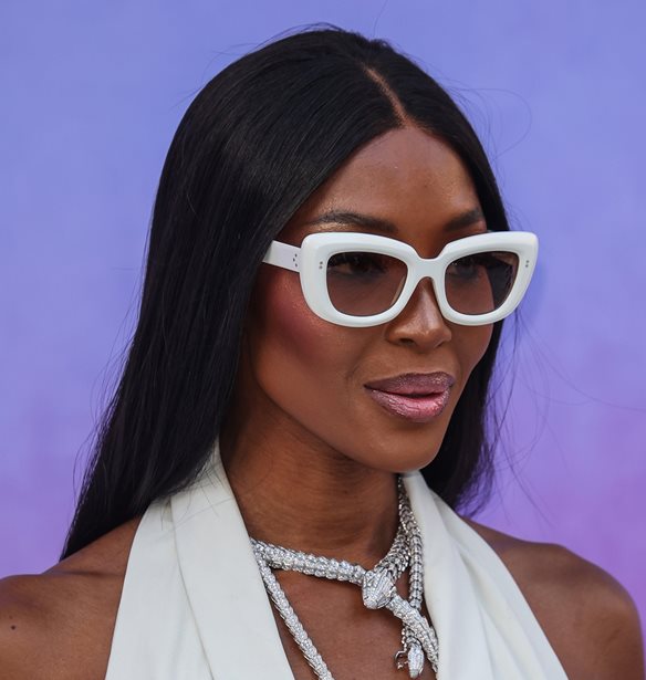 Naomi Campbell | &#x39E;&#x3B1;&#x3BD;&#x3AC; &#x3C3;&#x3C4;&#x3B7;&#x3BD; &#x395;&#x3BB;&#x3BB;&#x3AC;&#x3B4;&#x3B1; - &#x397; &quot;private&quot; &#x3B5;&#x3C0;&#x3AF;&#x3C3;&#x3BA;&#x3B5;&#x3C8;&#x3AE; &#x3C4;&#x3B7;&#x3C2; &#x3C3;&#x3C4;&#x3B7;&#x3BD; &#x391;&#x3B8;&#x3AE;&#x3BD;&#x3B1;