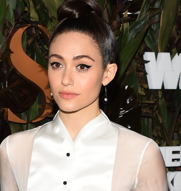 &#x397; Emmy Rossum &#x3B1;&#x3BD;&#x3B1;&#x3BA;&#x3BF;&#x3AF;&#x3BD;&#x3C9;&#x3C3;&#x3B5; &#x3C0;&#x3C9;&#x3C2; &#x3AD;&#x3B3;&#x3B9;&#x3BD;&#x3B5; &#x3BC;&#x3B1;&#x3BC;&#x3AC;