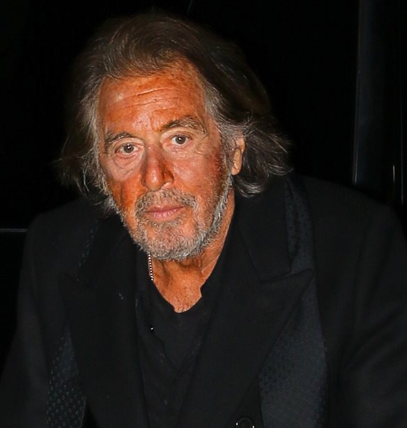 Al Pacino | &#x397; &#x3BD;&#x3AD;&#x3B1; &#x3C4;&#x3BF;&#x3C5; &#x3C3;&#x3CD;&#x3BD;&#x3C4;&#x3C1;&#x3BF;&#x3C6;&#x3BF;&#x3C2; &#x3B5;&#x3AF;&#x3BD;&#x3B1;&#x3B9; 53 &#x3C7;&#x3C1;&#x3CC;&#x3BD;&#x3B9;&#x3B1; &#x3BD;&#x3B5;&#x3CC;&#x3C4;&#x3B5;&#x3C1;&#x3AE; &#x3C4;&#x3BF;&#x3C5;