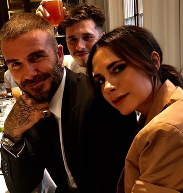 &#x397; &#x3B5;&#x3BE;&#x3BF;&#x3BC;&#x3BF;&#x3BB;&#x3CC;&#x3B3;&#x3B7;&#x3C3;&#x3B7; &#x3C4;&#x3BF;&#x3C5; David Beckham &#x3B3;&#x3B9;&#x3B1; &#x3C4;&#x3BF; &#x3B3;&#x3AC;&#x3BC;&#x3BF; &#x3C4;&#x3BF;&#x3C5; &#x3BC;&#x3B5; &#x3C4;&#x3B7; Victoria