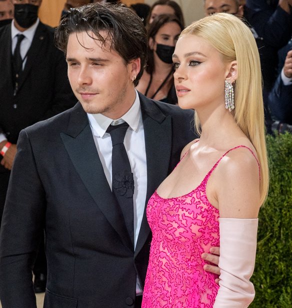 Brooklyn Beckham | &#x3A4;&#x3B1; &#x3B1;&#x3C1;&#x3BD;&#x3B7;&#x3C4;&#x3B9;&#x3BA;&#x3AC; &#x3C3;&#x3C7;&#x3CC;&#x3BB;&#x3B9;&#x3B1; &#x3C0;&#x3BF;&#x3C5; &#x3B4;&#x3AD;&#x3C7;&#x3C4;&#x3B7;&#x3BA;&#x3B5; &#x3B3;&#x3B9;&#x3B1; &#x3C4;&#x3B7;&#x3BD; &#x3B1;&#x3BD;&#x3AC;&#x3C1;&#x3C4;&#x3B7;&#x3C3;&#x3B7; &#x3C0;&#x3BF;&#x3C5; &#x3AD;&#x3BA;&#x3B1;&#x3BD;&#x3B5; &#x3B3;&#x3B9;&#x3B1; &#x3C4;&#x3B7;&#x3BD; &#x397;&#x3BC;&#x3AD;&#x3C1;&#x3B1; &#x3C4;&#x3B7;&#x3C2; &#x393;&#x3C5;&#x3BD;&#x3B1;&#x3AF;&#x3BA;&#x3B1;&#x3C2;