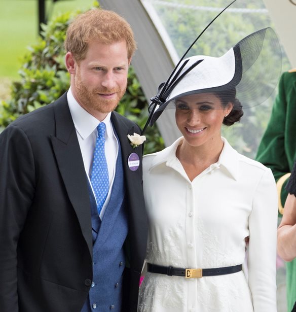 Meghan Markle | &#x397; &#x3B1;&#x3BD;&#x3B1;&#x3C6;&#x3BF;&#x3C1;&#x3AC; &#x3C4;&#x3B7;&#x3C2; &#x3C3;&#x3C4;&#x3BF;&#x3BD; &#x3B3;&#x3B1;&#x3BC;&#x3AE;&#x3BB;&#x3B9;&#x3BF; &#x3BB;&#x3CC;&#x3B3;&#x3BF; &#x3C4;&#x3B7;&#x3C2; &#x3C0;&#x3BF;&#x3C5; &#x3B5;&#x3AF;&#x3C7;&#x3B5; &#x3C3;&#x3BF;&#x3BA;&#x3AC;&#x3C1;&#x3B5;&#x3B9; &#x3C4;&#x3BF;&#x3C5;&#x3C2; &#x3BA;&#x3B1;&#x3BB;&#x3B5;&#x3C3;&#x3BC;&#x3AD;&#x3BD;&#x3BF;&#x3C5;&#x3C2;