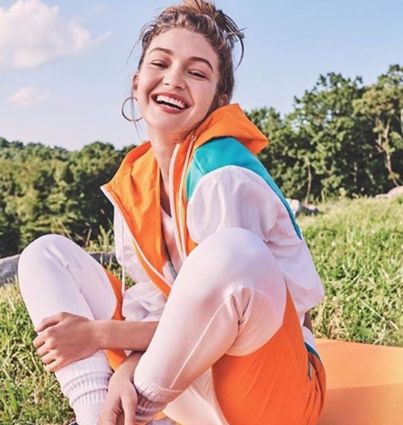 &#x397; Gigi Hadid &#x3BB;&#x3AC;&#x3BD;&#x3C3;&#x3B1;&#x3C1;&#x3B5; &#x3C4;&#x3B7;&#x3BD; &#x3C0;&#x3C1;&#x3CE;&#x3C4;&#x3B7; &#x3C4;&#x3B7;&#x3C2; &#x3C3;&#x3C5;&#x3BB;&#x3BB;&#x3BF;&#x3B3;&#x3AE; &#x3C3;&#x3B5; &#x3C3;&#x3C5;&#x3BD;&#x3B5;&#x3C1;&#x3B3;&#x3B1;&#x3C3;&#x3AF;&#x3B1; &#x3BC;&#x3B5; &#x3C4;&#x3B7;&#x3BD; Reebok