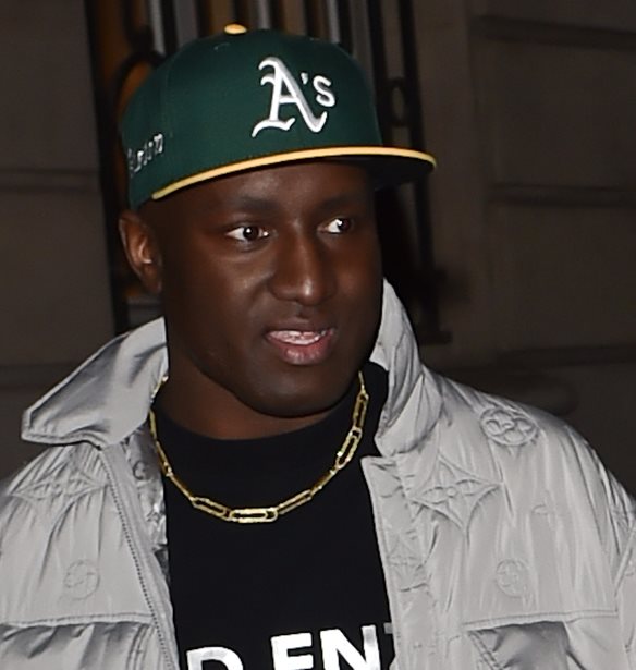 &#x39F; &#x3BA;&#x3CC;&#x3C3;&#x3BC;&#x3BF;&#x3C2; &#x3C4;&#x3B7;&#x3C2; &#x3C3;&#x3CC;&#x3BF;&#x3C5;&#x3BC;&#x3C0;&#x3B9;&#x3B6; &#x3B1;&#x3C0;&#x3BF;&#x3C7;&#x3B1;&#x3B9;&#x3C1;&#x3B5;&#x3C4;&#x3AC; &#x3C4;&#x3BF;&#x3BD; Virgil Abloh