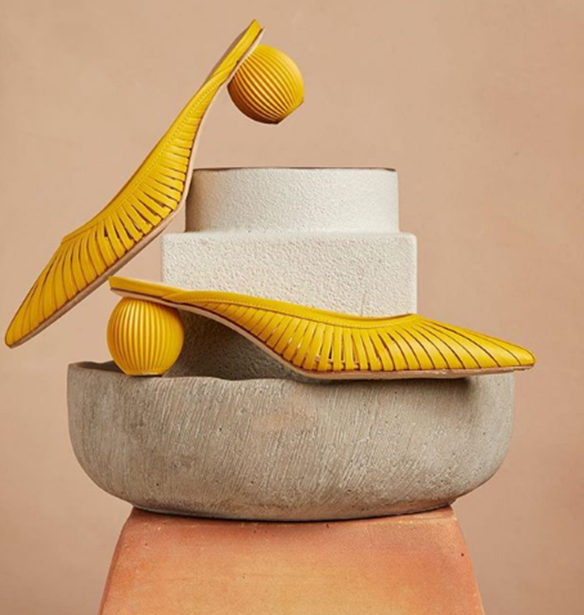 &#x3A4;&#x3BF; brand &#x3BC;&#x3B5; &#x3C4;&#x3B7;&#x3BD; &#x3C0;&#x3B9;&#x3BF; hot &#x3C4;&#x3C3;&#x3AC;&#x3BD;&#x3C4;&#x3B1; &#x3C3;&#x3C4;&#x3BF; Instagram, &#x3BB;&#x3B1;&#x3BD;&#x3C3;&#x3AC;&#x3C1;&#x3B5;&#x3B9; &#x3C4;&#x3CE;&#x3C1;&#x3B1; &#x3BA;&#x3B1;&#x3B9; &#x3C0;&#x3B1;&#x3C0;&#x3BF;&#x3CD;&#x3C4;&#x3C3;&#x3B9;&#x3B1;