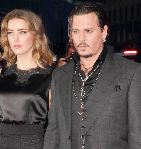 Amber Heard | &#x39F;&#x3B9; &#x3BA;&#x3B1;&#x3C4;&#x3B7;&#x3B3;&#x3BF;&#x3C1;&#x3AF;&#x3B5;&#x3C2; &#x3BA;&#x3B1;&#x3C4;&#x3AC; &#x3C4;&#x3BF;&#x3C5; Johnny Depp &#x3B3;&#x3B9;&#x3B1; &#x3C3;&#x3B5;&#x3BE;&#x3BF;&#x3C5;&#x3B1;&#x3BB;&#x3B9;&#x3BA;&#x3AE; &#x3B2;&#x3AF;&#x3B1; &#x3BA;&#x3B1;&#x3C4;&#x3AC; &#x3C4;&#x3B7; &#x3B4;&#x3B9;&#x3AC;&#x3C1;&#x3BA;&#x3B5;&#x3B9;&#x3B1; &#x3C4;&#x3B7;&#x3C2; &#x3B4;&#x3AF;&#x3BA;&#x3B7;&#x3C2; &#x3B3;&#x3B9;&#x3B1; &#x3C3;&#x3C5;&#x3BA;&#x3BF;&#x3C6;&#x3B1;&#x3BD;&#x3C4;&#x3B9;&#x3BA;&#x3AE; &#x3B4;&#x3C5;&#x3C3;&#x3C6;&#x3AE;&#x3BC;&#x3B9;&#x3C3;&#x3B7;