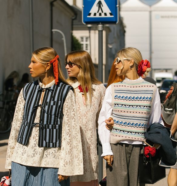 &#x395;&#x3BC;&#x3C0;&#x3BD;&#x3B5;&#x3CD;&#x3C3;&#x3BF;&#x3C5; &#x3B1;&#x3C0;&#x3CC; &#x3C4;&#x3BF; &#x3C3;&#x3BA;&#x3B1;&#x3BD;&#x3B4;&#x3B9;&#x3BD;&#x3B1;&#x3B2;&#x3B9;&#x3BA;&#x3CC; street style &#x3B3;&#x3B9;&#x3B1; &#x3C4;&#x3B1; &#x3C0;&#x3C1;&#x3CE;&#x3C4;&#x3B1; &#x3C6;&#x3B8;&#x3B9;&#x3BD;&#x3BF;&#x3C0;&#x3C9;&#x3C1;&#x3B9;&#x3BD;&#x3AC; looks