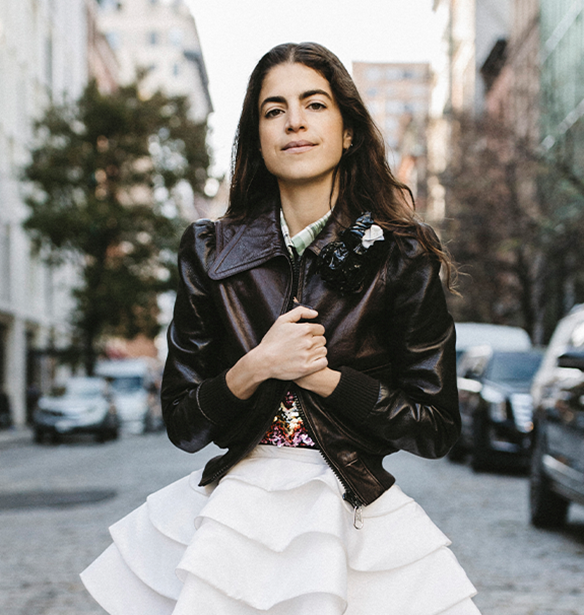 &#x397; Leandra Medine Cohen &#x3C0;&#x3C1;&#x3C9;&#x3C4;&#x3B1;&#x3B3;&#x3C9;&#x3BD;&#x3B9;&#x3C3;&#x3C4;&#x3B5;&#x3AF; &#x3C3;&#x3C4;&#x3B7; Spring/Summer 2020 &#x3BA;&#x3B1;&#x3BC;&#x3C0;&#x3AC;&#x3BD;&#x3B9;&#x3B1; &#x3C4;&#x3BF;&#x3C5; Louis Vuitton