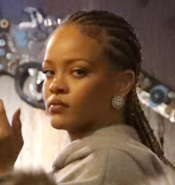 Rihanna - Asap Rocky | &#x39C;&#x3B1;&#x3B6;&#x3AF; &#x3BC;&#x3B5; &#x3C4;&#x3B1; &#x3C0;&#x3B1;&#x3B9;&#x3B4;&#x3B9;&#x3AC; &#x3C4;&#x3BF;&#x3C5;&#x3C2; &#x3C3;&#x3C4;&#x3BF;&#x3BD; &#x3B1;&#x3B3;&#x3B1;&#x3C0;&#x3B7;&#x3BC;&#x3AD;&#x3BD;&#x3BF; &#x3C0;&#x3C1;&#x3BF;&#x3BF;&#x3C1;&#x3B9;&#x3C3;&#x3BC;&#x3CC; &#x3C4;&#x3C9;&#x3BD; &#x3C3;&#x3C4;&#x3B1;&#x3C1;