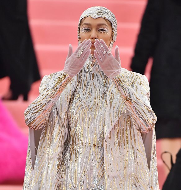 &#x391;&#x3BD;&#x3B1;&#x3BA;&#x3BF;&#x3B9;&#x3BD;&#x3CE;&#x3B8;&#x3B7;&#x3BA;&#x3B5; &#x3C4;&#x3BF; &#x3B8;&#x3AD;&#x3BC;&#x3B1; &#x3C4;&#x3BF;&#x3C5; Met Gala 2020