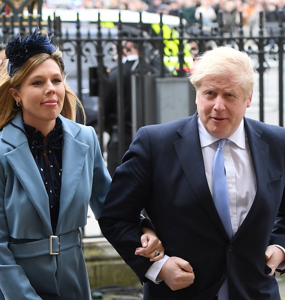 &#x3A0;&#x3BF;&#x3B9;&#x3BF;&#x3C2; &#x388;&#x3BB;&#x3BB;&#x3B7;&#x3BD;&#x3B1;&#x3C2; &#x3C3;&#x3C7;&#x3B5;&#x3B4;&#x3B9;&#x3B1;&#x3C3;&#x3C4;&#x3AE;&#x3C2; &#x3C5;&#x3C0;&#x3BF;&#x3B3;&#x3C1;&#x3AC;&#x3C6;&#x3B5;&#x3B9; &#x3C4;&#x3BF; &#x3BD;&#x3C5;&#x3C6;&#x3B9;&#x3BA;&#x3CC; &#x3C4;&#x3B7;&#x3C2; &#x3C3;&#x3C5;&#x3B6;&#x3CD;&#x3B3;&#x3BF;&#x3C5; &#x3C4;&#x3BF;&#x3C5; Boris Johnson